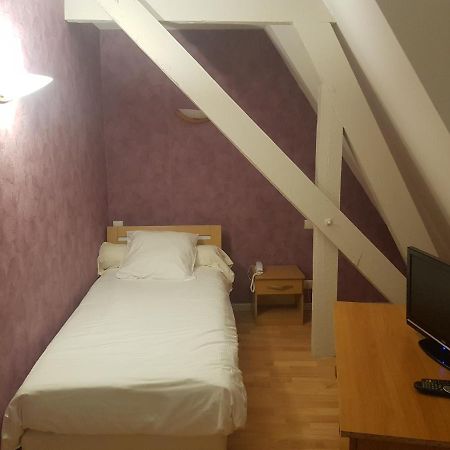 Auberge Le Cheylet Apchon Exterior foto